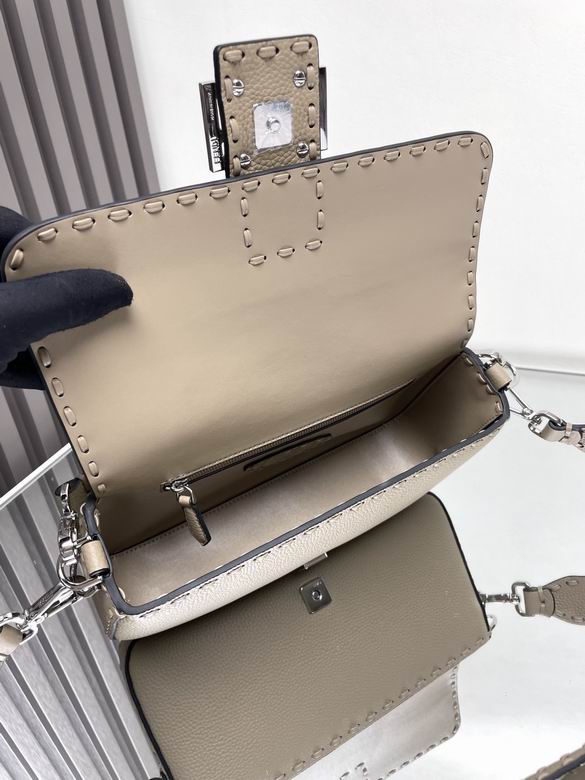 FDNI-Bags - Strap Story - 048
