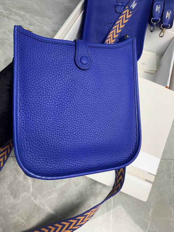HMSM-Bags - Strap Story - 083