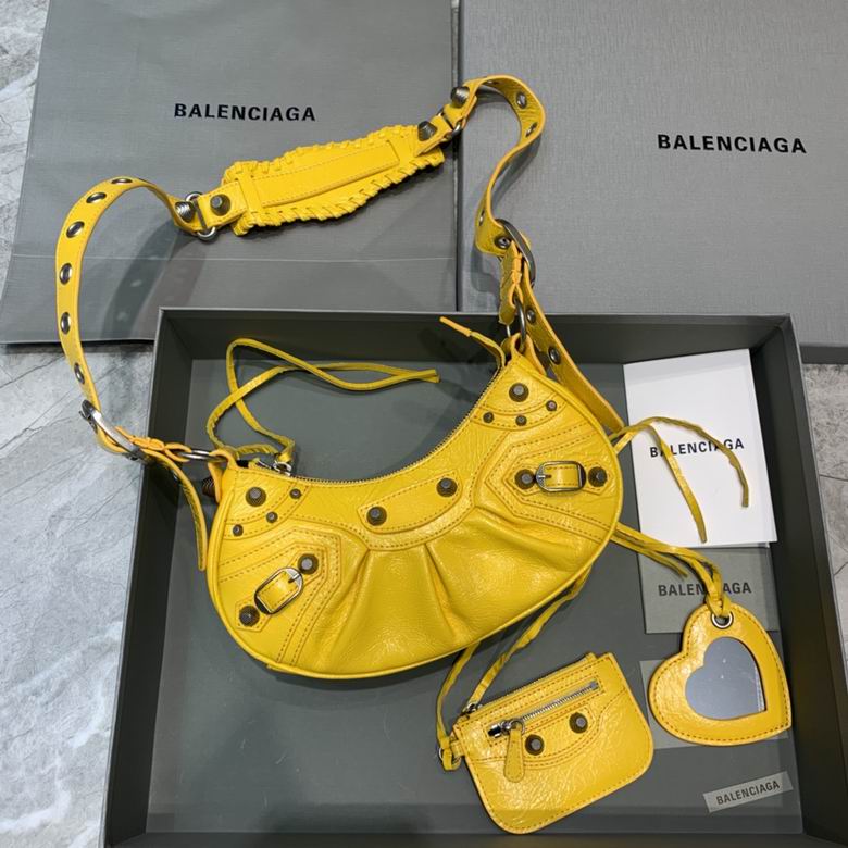 BLGA-Bags - Strap Story - 103