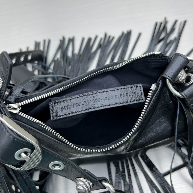 BLGA-Bags - Strap Story - 330