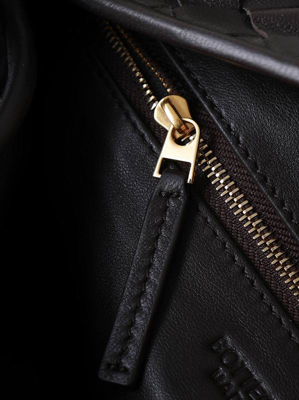 BTVA-Bags - Strap Story - 533