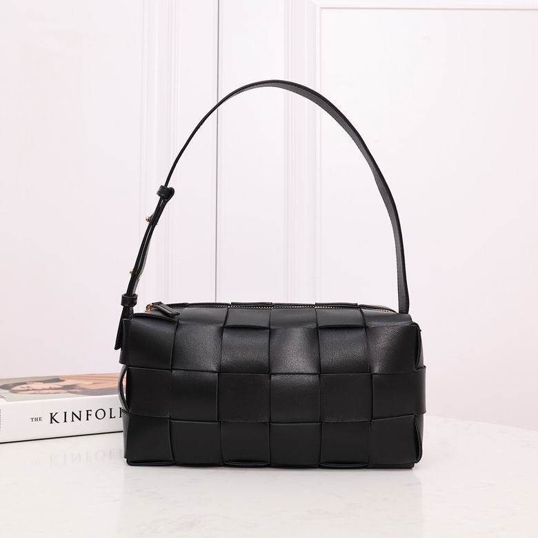 BTVA-Bags - Strap Story - 204