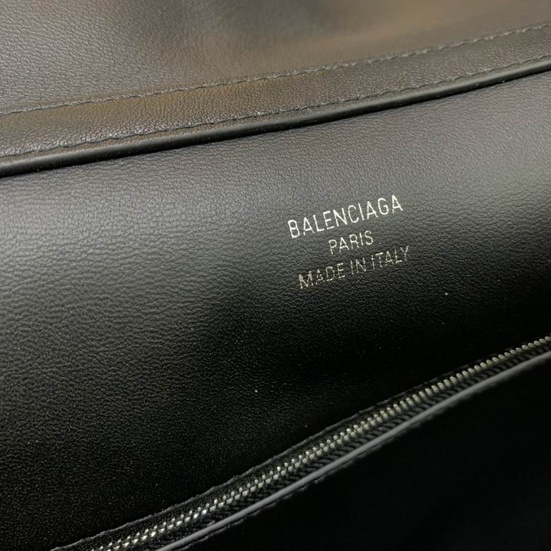 BLGA-Bags - Strap Story - 685
