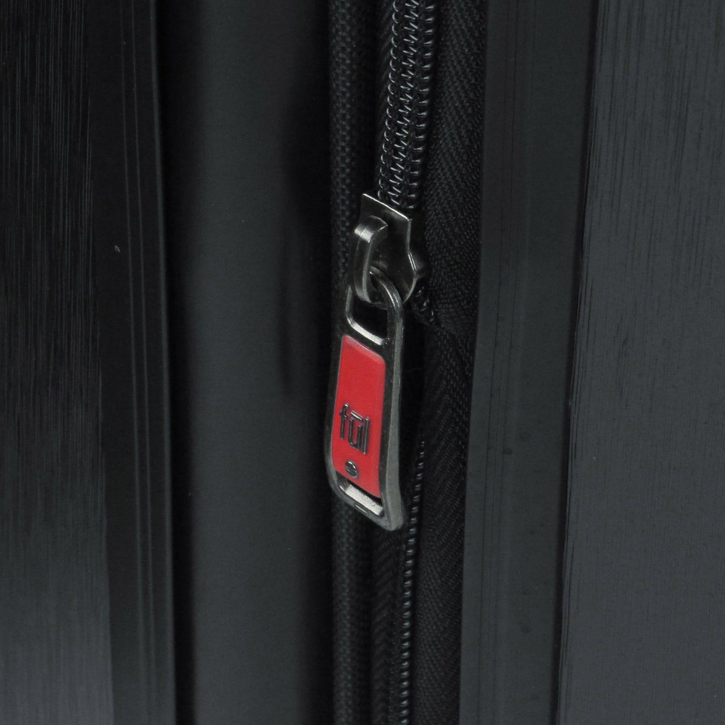 StrapStory - Suitcase 025