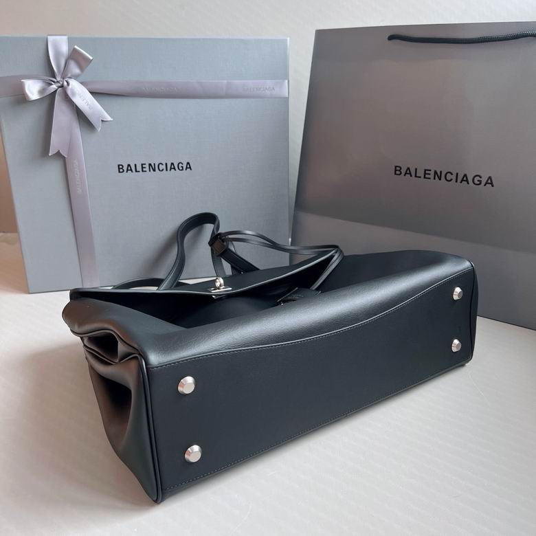 BLGA-Bags - Strap Story - 580