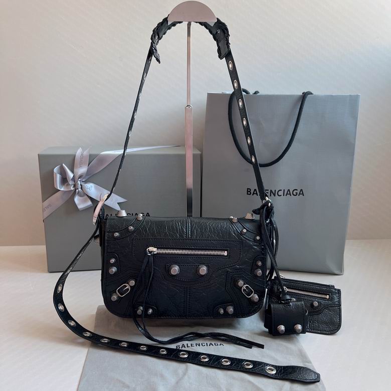 BLGA-Bags - Strap Story - 573