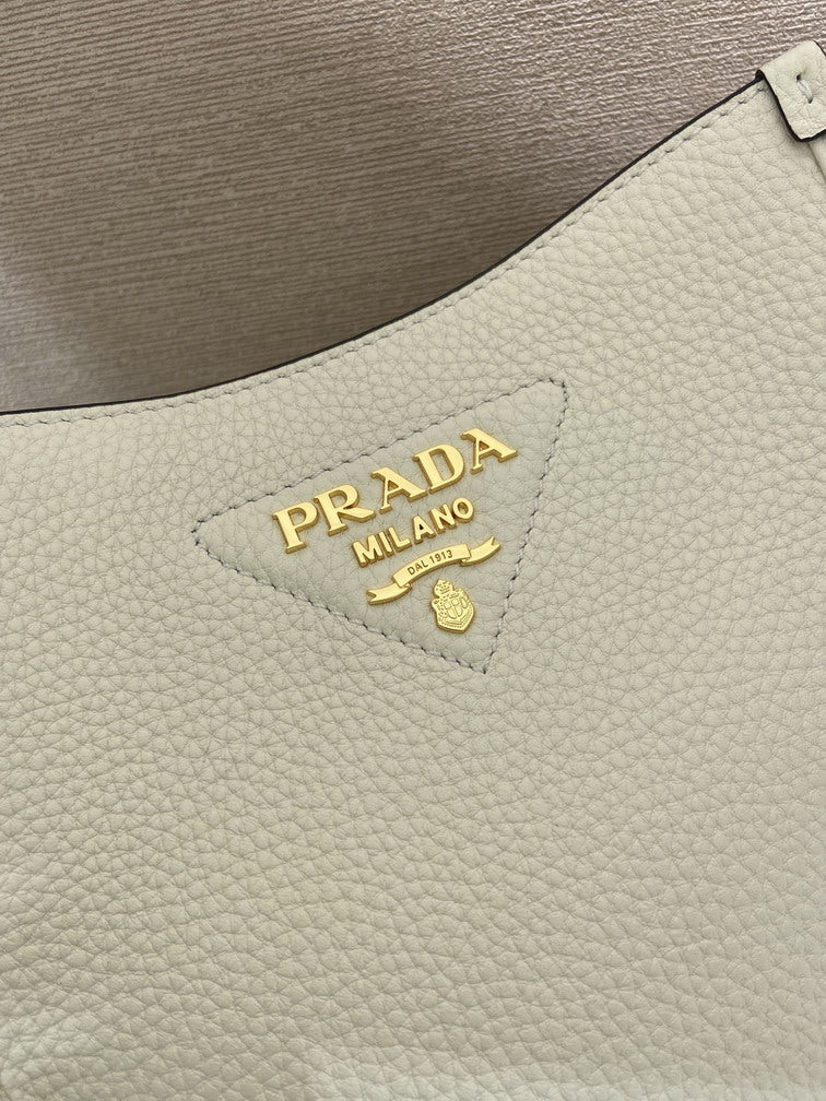 PRD-Bags - Strap Story - 1952