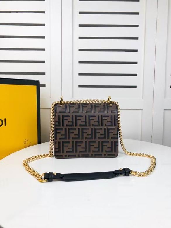 FDNI-Bags - Strap Story - 088