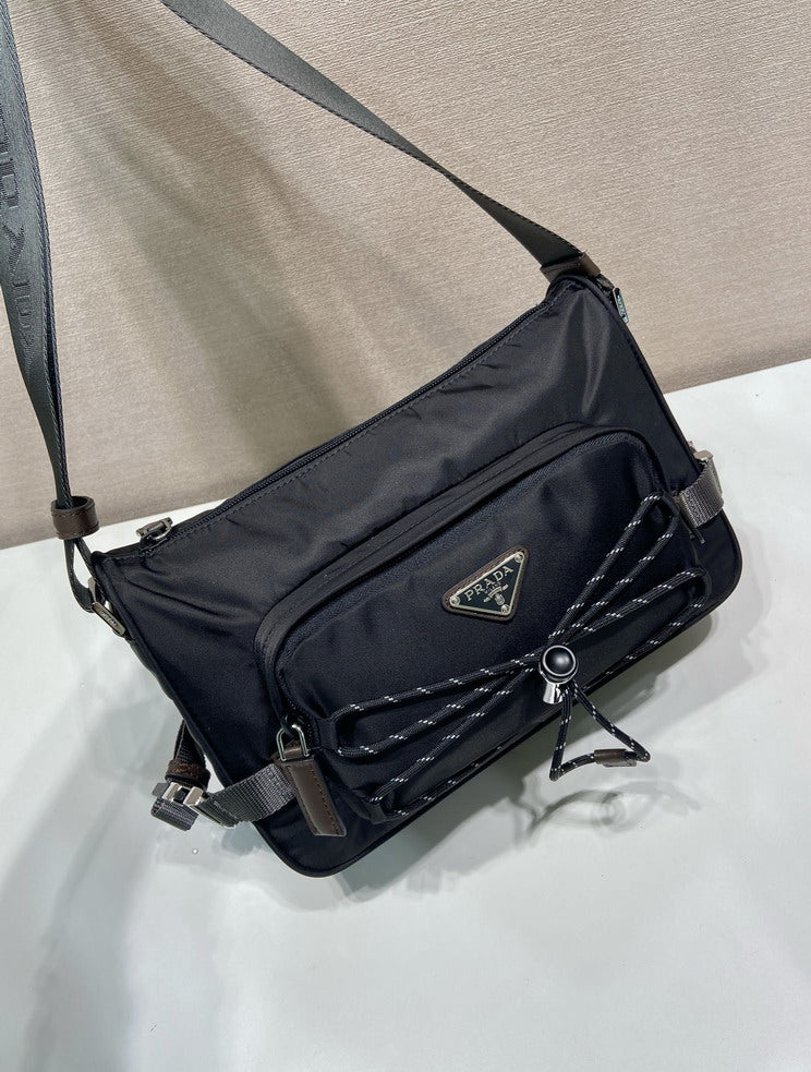 PRD-Bags - Strap Story - 1963