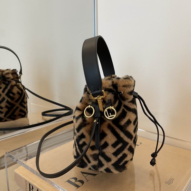 FDNI-Bags - Strap Story - 572