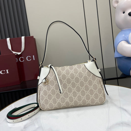 GGCC-Bags - Strap Story - 1069