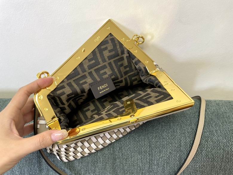 FDNI-Bags - Strap Story - 149