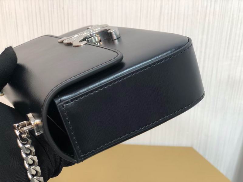 CLNE-Bags - Strap Story - 567