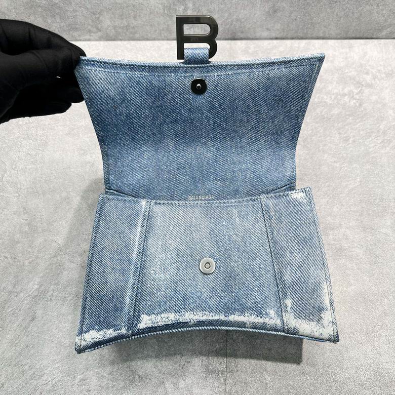 BLGA-Bags - Strap Story - 454