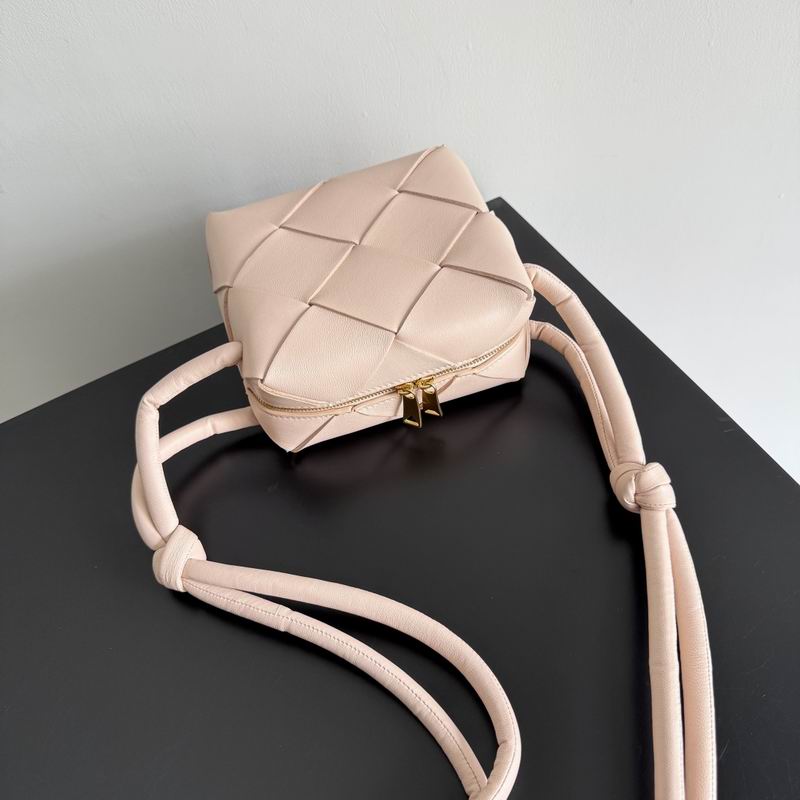 BTVA-Bags - Strap Story - 407