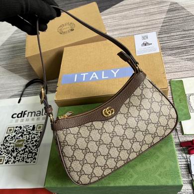 GGCC-Bags - Strap Story - 009
