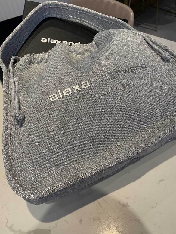 AXWG-Bag - Strap Story - 007