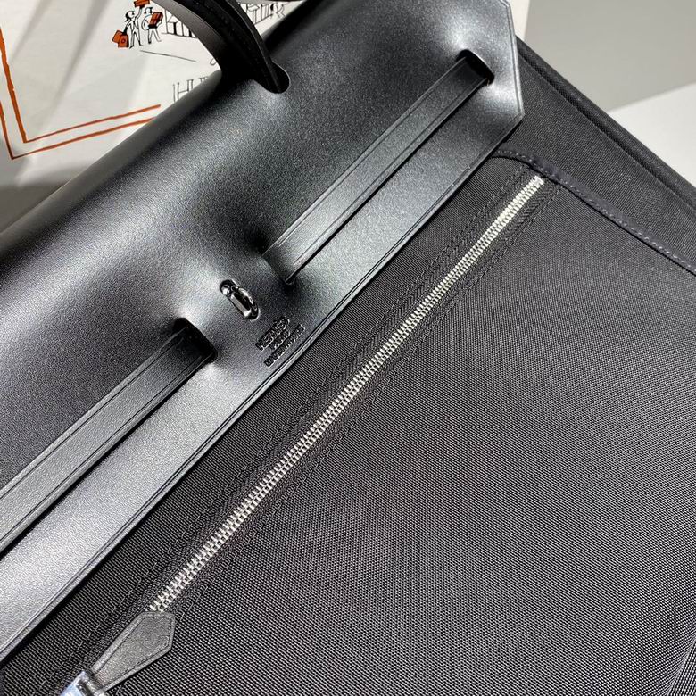 HMSM-Bags - Strap Story - 001