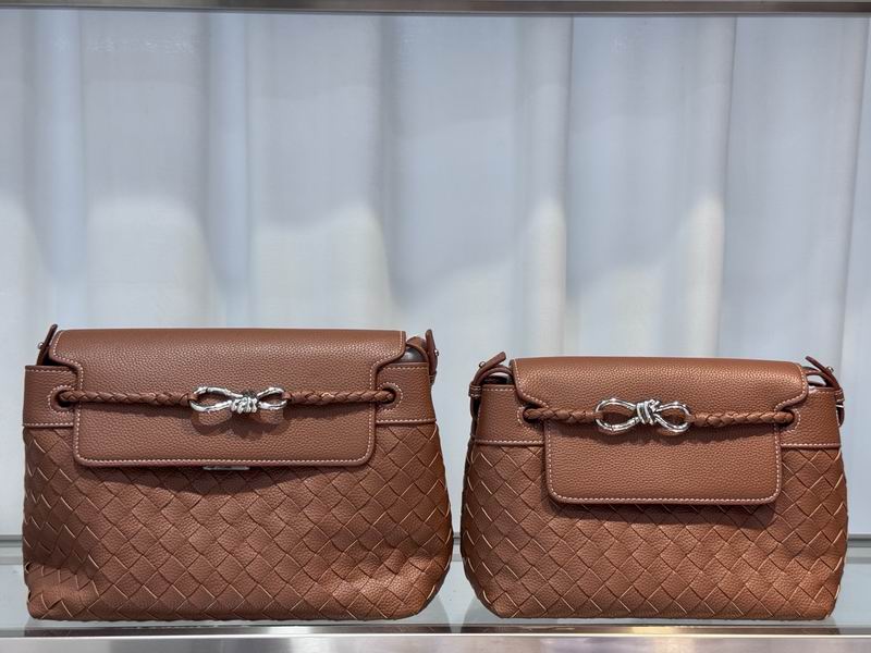 BTVA-Bags - Strap Story - 302