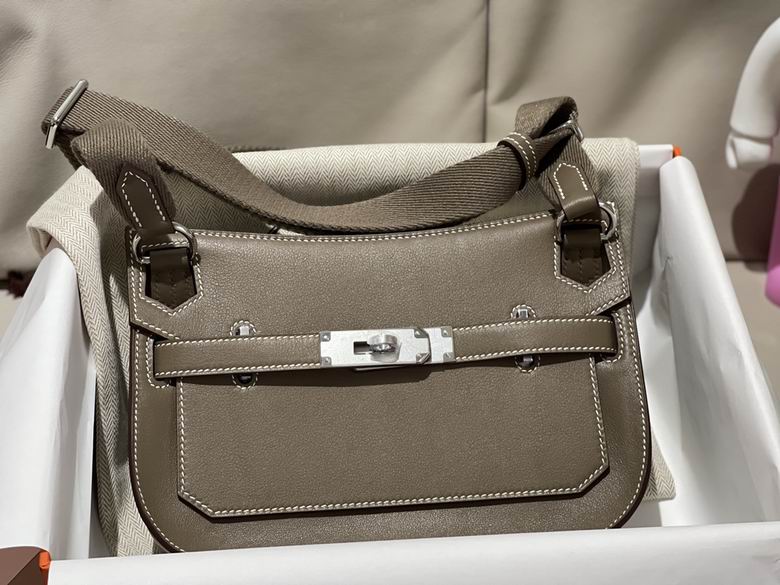 HMSM-Bags - Strap Story - 080