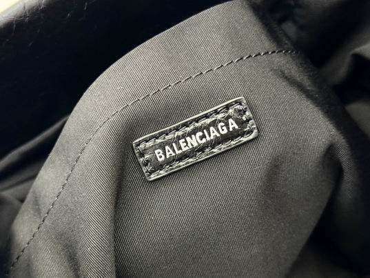BLGA-Bags - Strap Story - 615