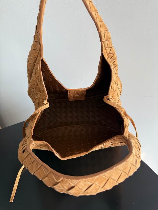 BTVA-Bags - Strap Story - 570