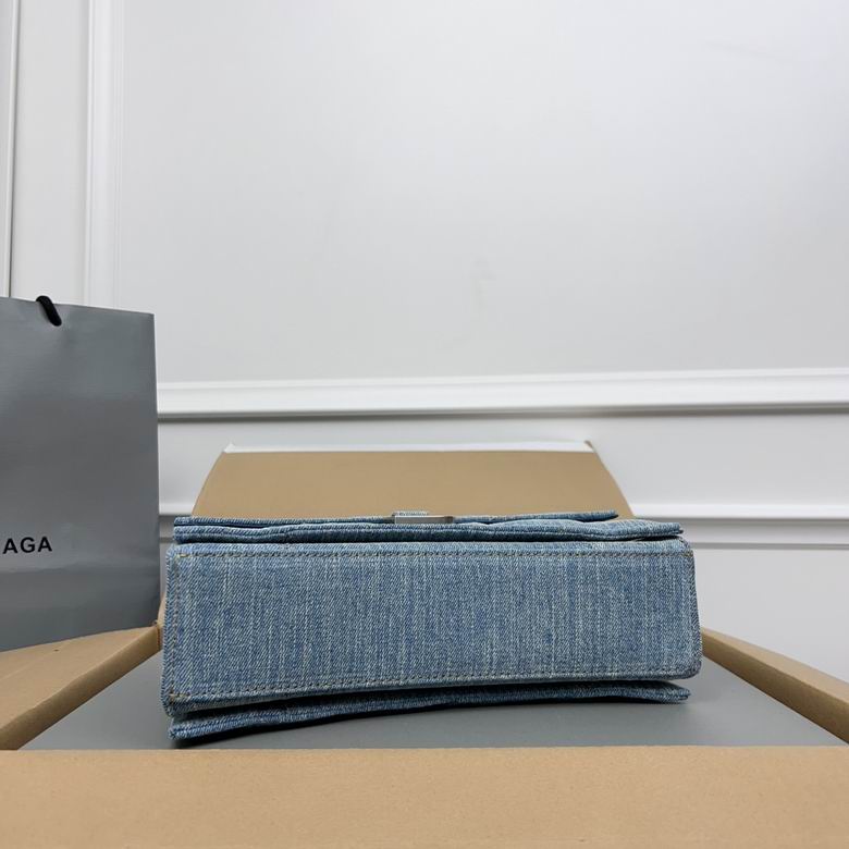 BLGA-Bags - Strap Story - 270