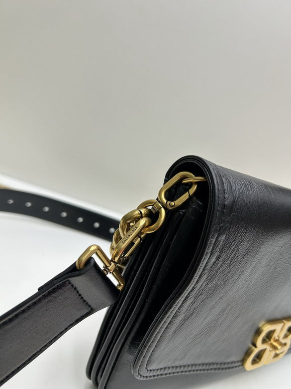 BLGA-Bags - Strap Story - 621