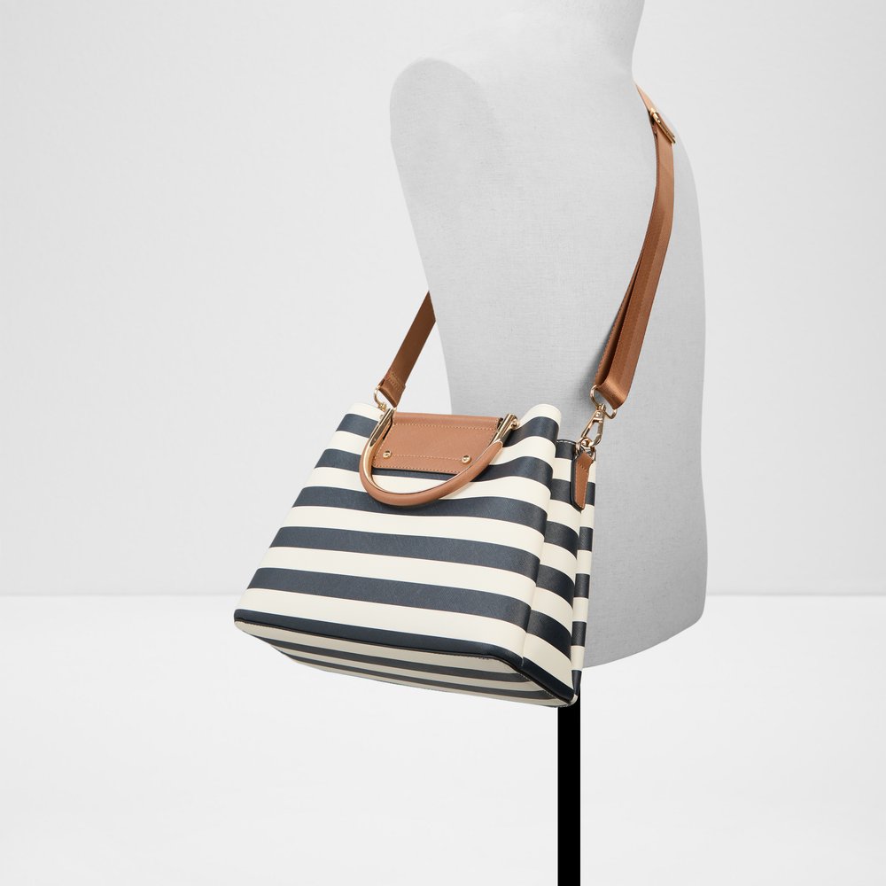 StrapStory - Tote Bag 2139