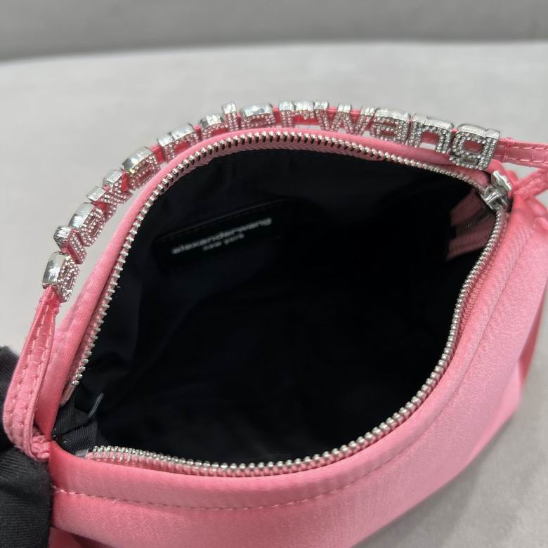 AXWG-Bag - Strap Story - 004