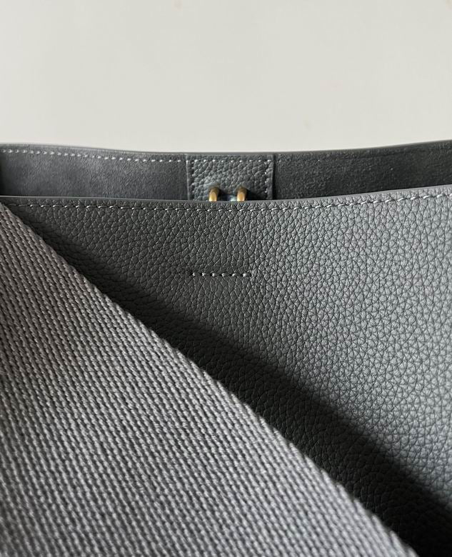 CLNE-Bags - Strap Story - 239