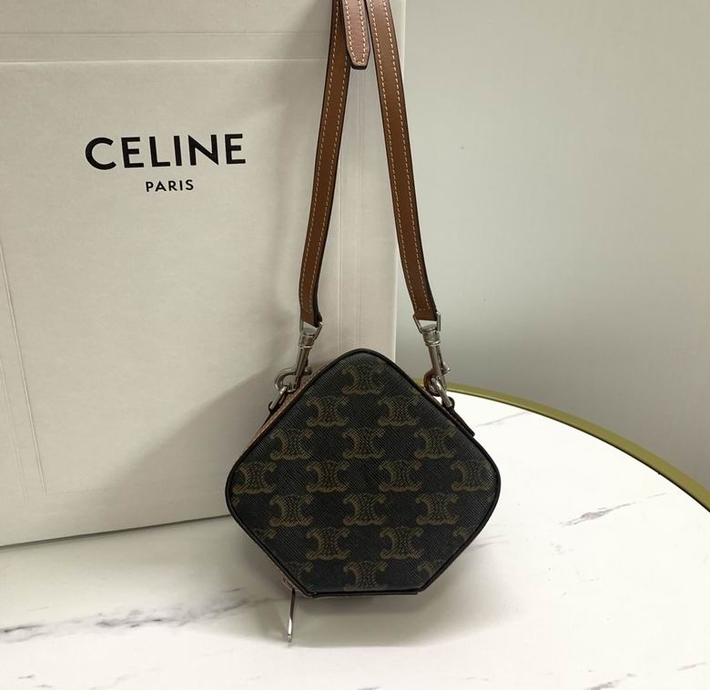 CLNE-Bags - Strap Story - 340