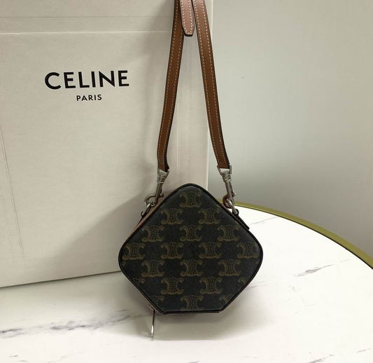 CLNE-Bags - Strap Story - 340