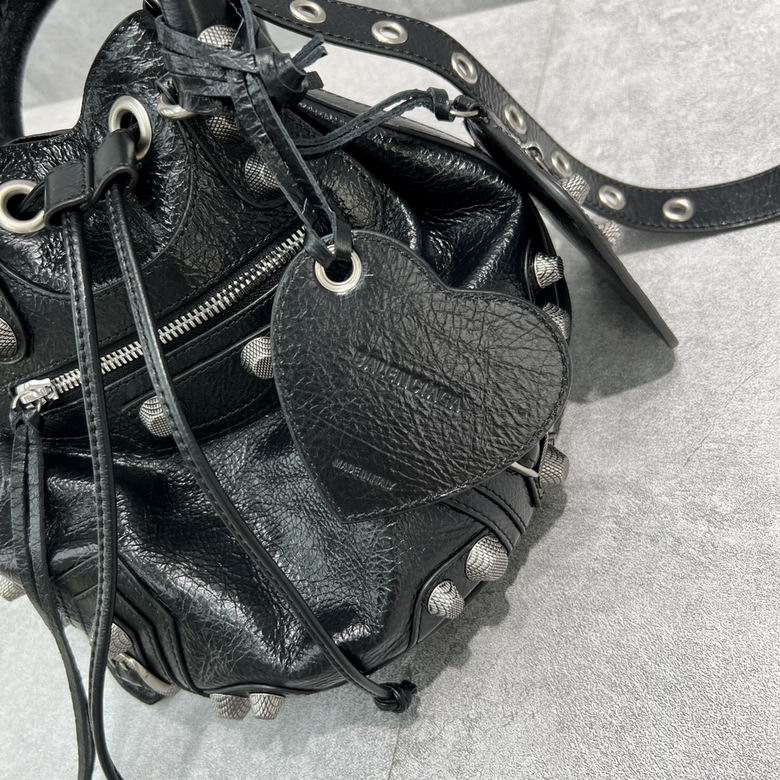 BLGA-Bags - Strap Story - 035
