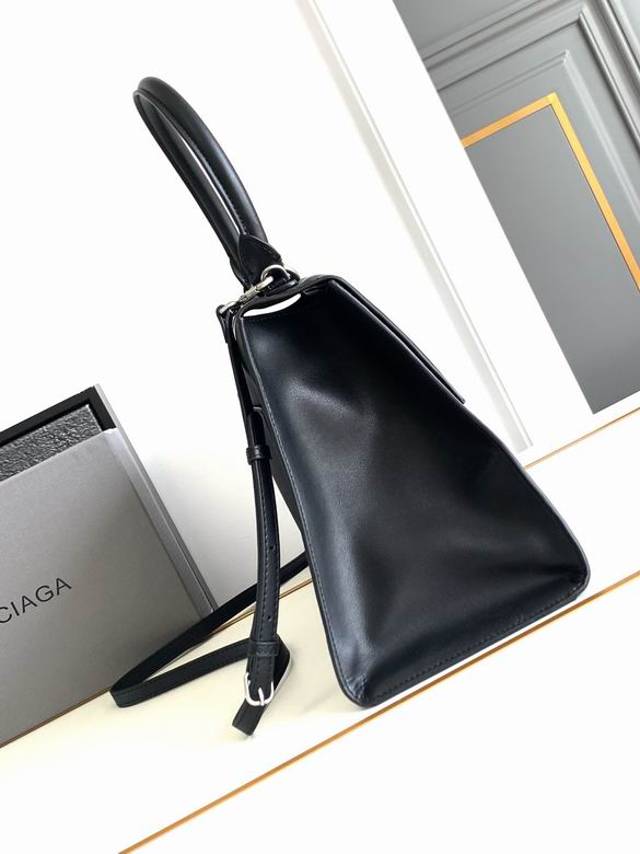 BLGA-Bags - Strap Story - 670
