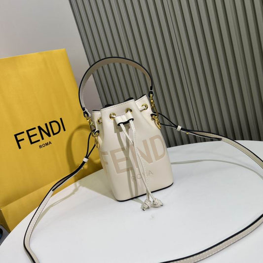 FDNI-Bags - Strap Story - 051