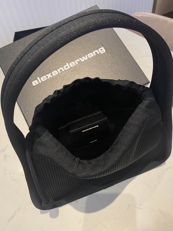 AXWG-Bag - Strap Story - 002
