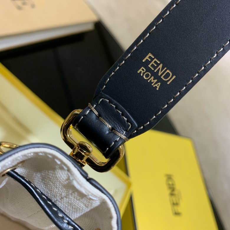 FDNI-Bags - Strap Story - 569
