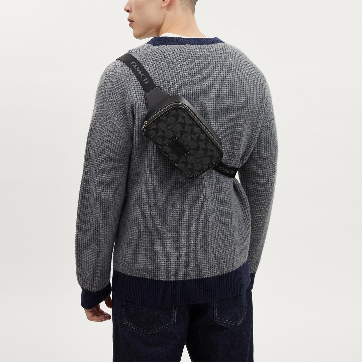StrapStory - Belt Bag 060
