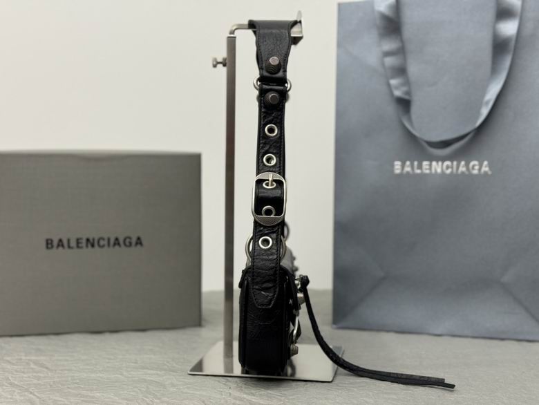 BLGA-Bags - Strap Story - 373