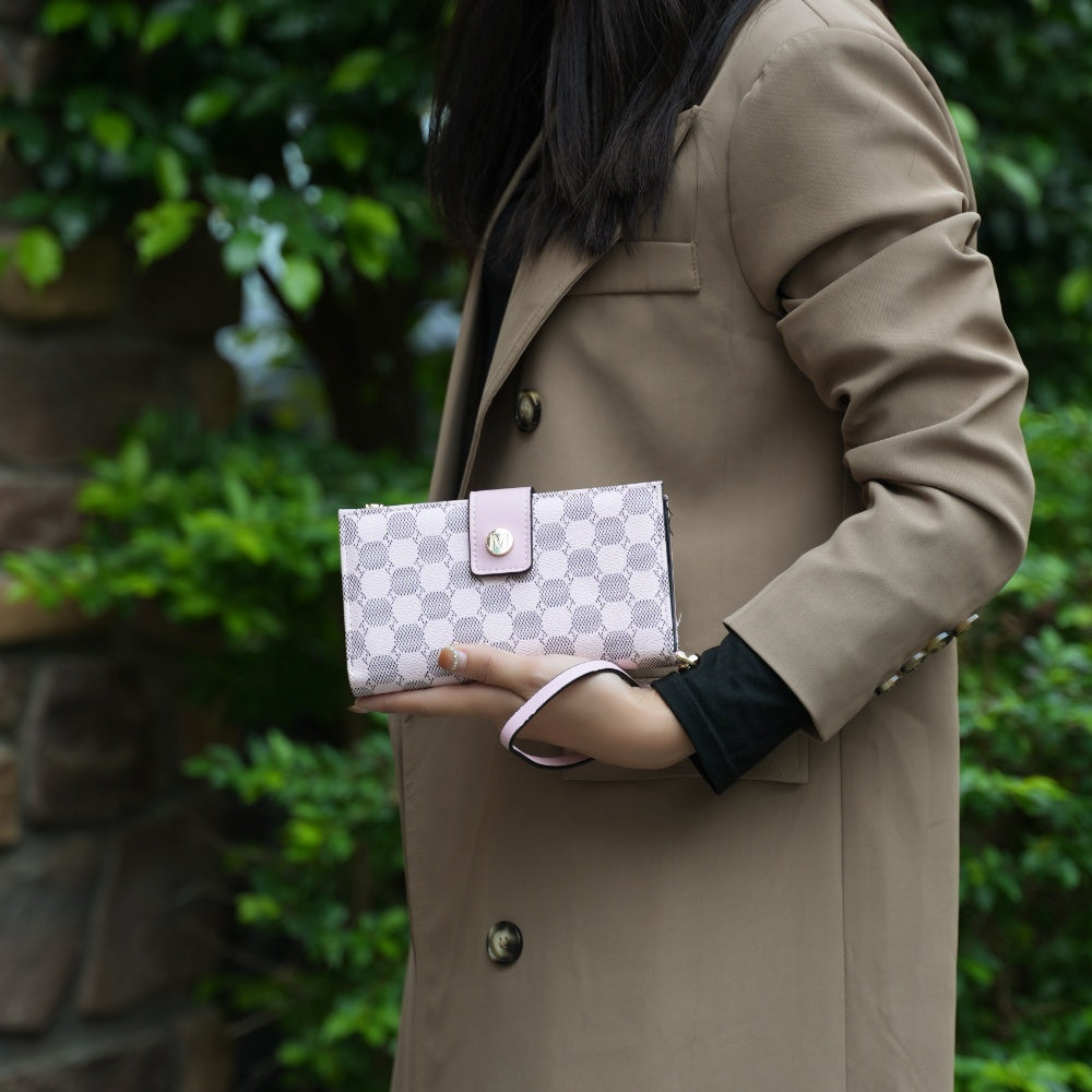StrapStory - Wristlet 255
