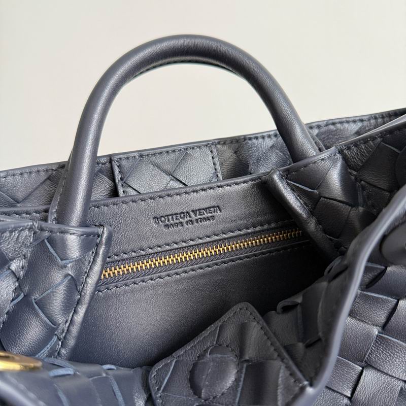 BTVA-Bags - Strap Story - 330