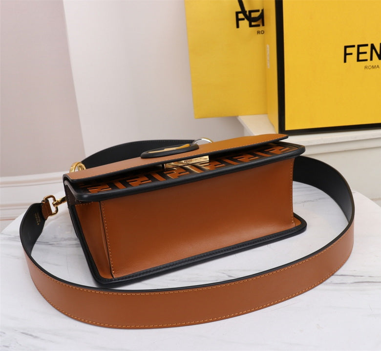 FDNI-Bags - Strap Story - 532