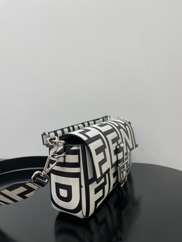 FDNI-Bags - Strap Story - 695