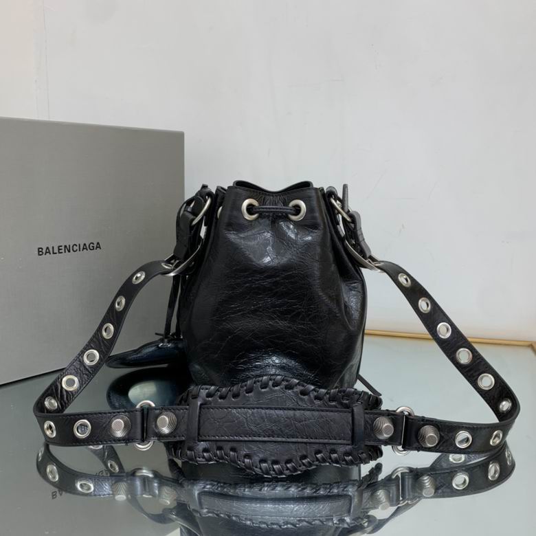 BLGA-Bags - Strap Story - 040