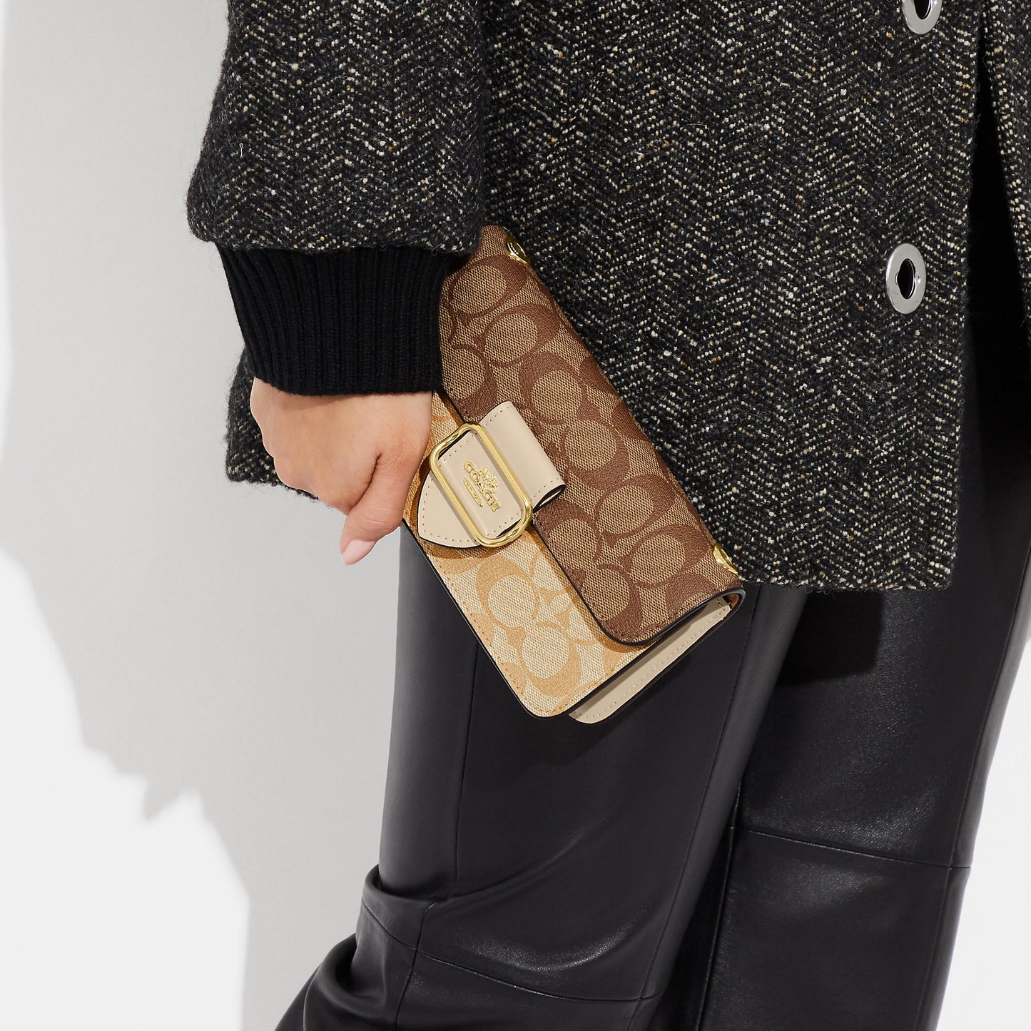 StrapStory - Crossbody 030