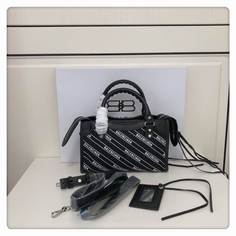 BLGA-Bags - Strap Story - 411