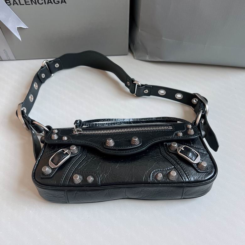 BLGA-Bags - Strap Story - 574