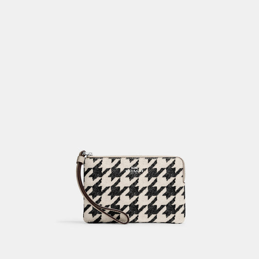 StrapStory - Wristlet 593