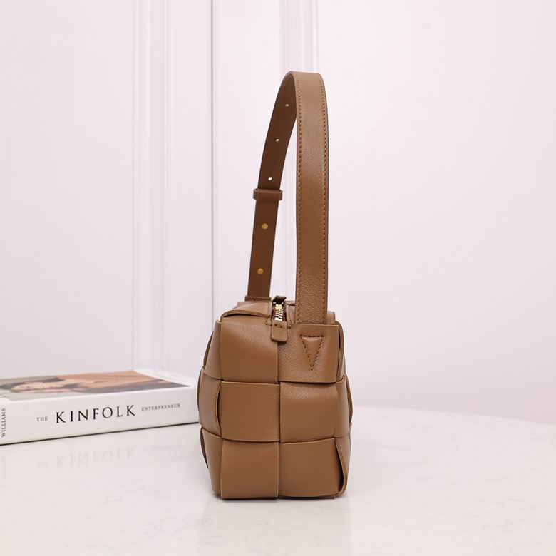 BTVA-Bags - Strap Story - 204